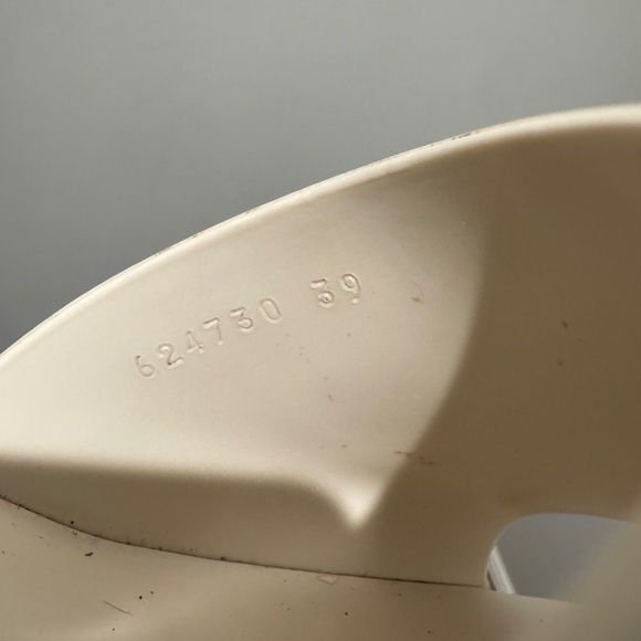 Gucci slides - Picture 3 of 3